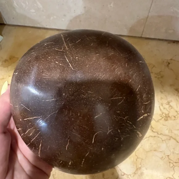 Elegant Cream Decorative Coconut shell Bowl new - Picture 3 of 7